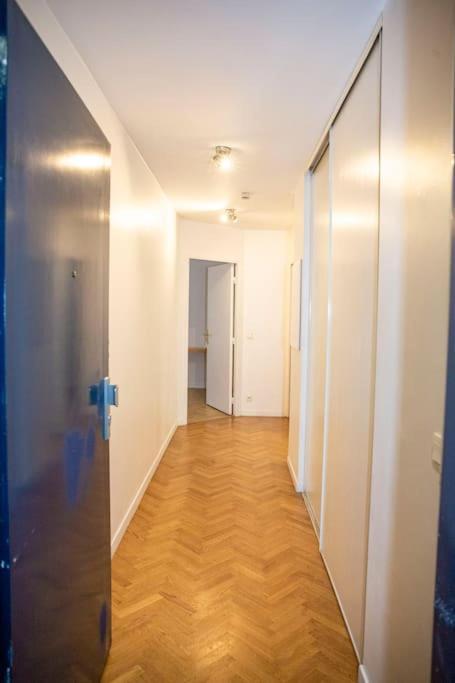 Grand 2 Pieces Balcon Parking Porte Paris Обервилье Экстерьер фото